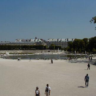 Jardin des Tuileries: Bassin Octogonal