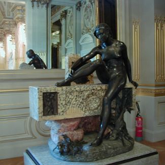 Jean-Baptiste Hugues, Muse à la Source, 1900