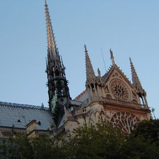 Façade sud de Notre-Dame de Paris.