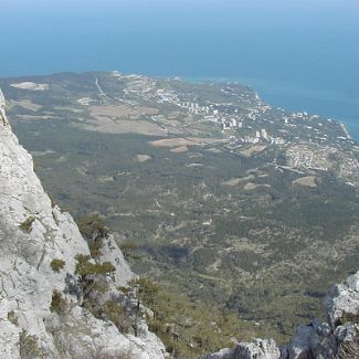 Крым: Вид на Гаспру с Ай-Петри