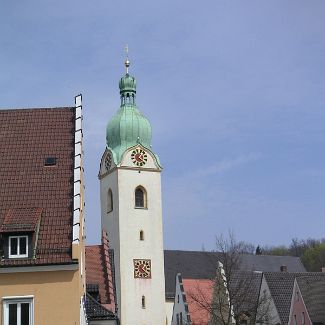 Turm der Pfarrkirche St. Jakob