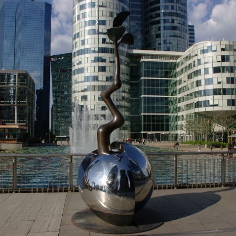 France: Paris: La Défense