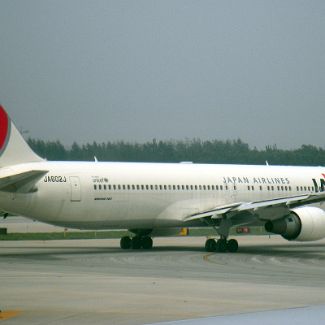 Plane Japan Airlines JA602J at ZBAA