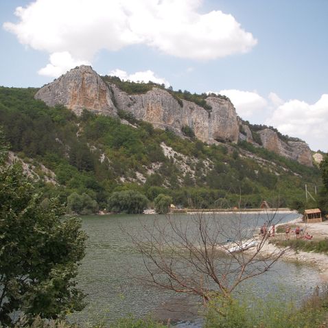 Crimea: Near Mangup Lake Крым: Окрестности озера Мангуп