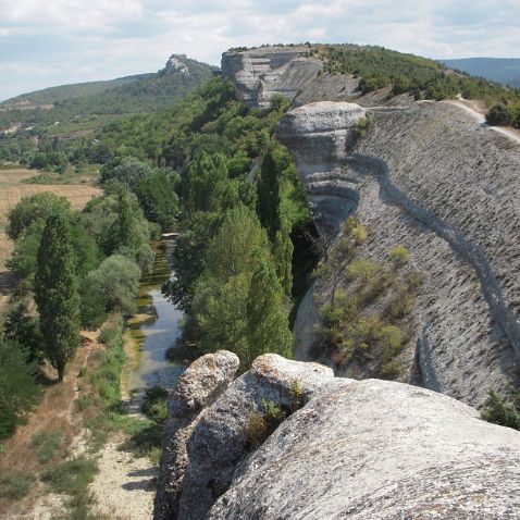 Crimea: Mount Arman-Kaya Крым: гора Арман-Кая (Крокодил)