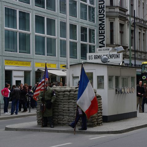 Germany: Berlin walking