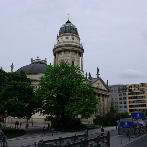 Germany: Berlin sightseeing tour via bus