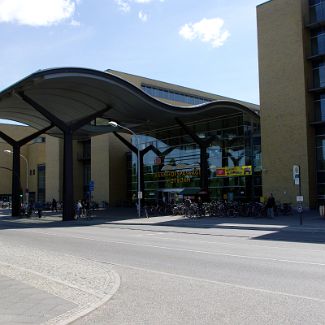 Bahnhofpassagen Potsdam торговый центр на железнодорожном вокзале Потсдама