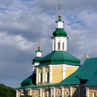 Введенская трапезная церковь Московского патриархата