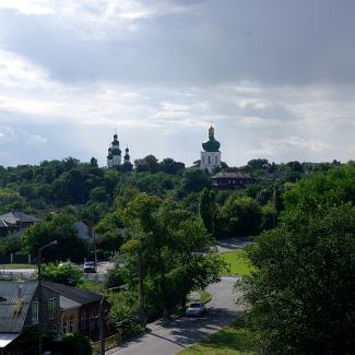 Вид на Елецкий монастырь из Черниговского Детинца