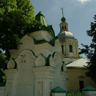 Церковная лавка Троицкого храма в Зарайске