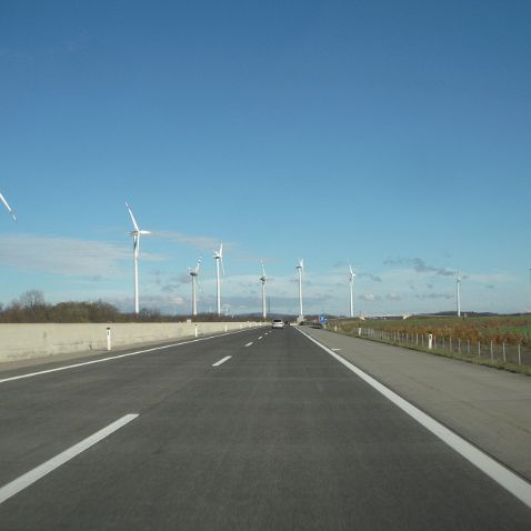 Austria: Road from Vienna airport to Slovakia (Дорога из аэропорта Вены в Словакию)