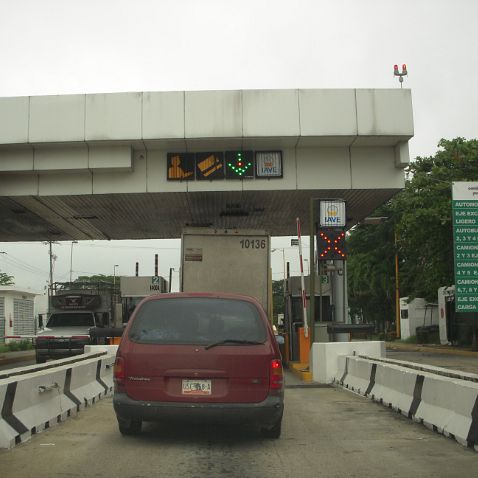 Mexico: Road Mexico-186 from Tabasco to Escárcega Мексика: Дорога Mexico-186 из штата Табаско до города Эскарсега в штате Кампече