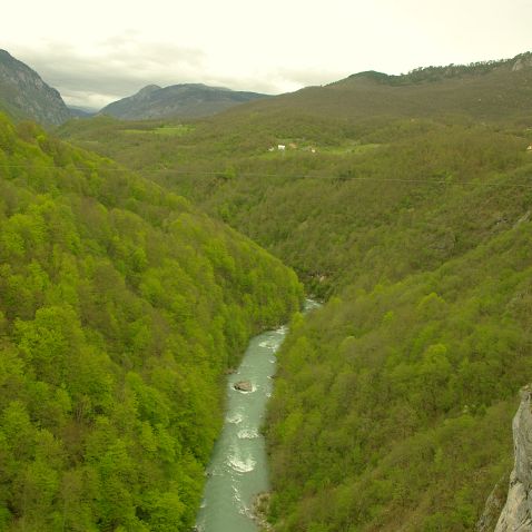 Montenegro: Durmitor National Park: The Tara River Canyon Црна Гора: Дурмитор национални парк: Кањон реке Таре