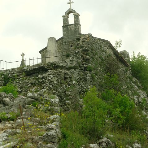 Montenegro: The ancient fortified city of Medeon Црна Гора: Древни утврђени град Медун