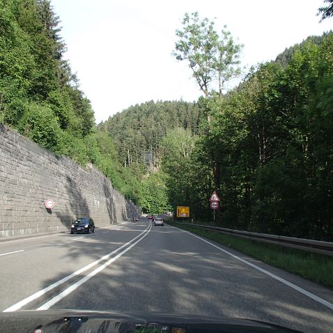 Germany: Road to Freiburg: Bodensee and Schwarzwald crossing Германия: Баден-Вюртемберг: Дорога во Фрайбург мимо Боденского озера и через Шварцвальд