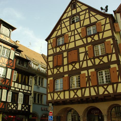 France: Alsace: Colmar Франция: Эльзас: Кольмар - центр департамента Верхний Рейн