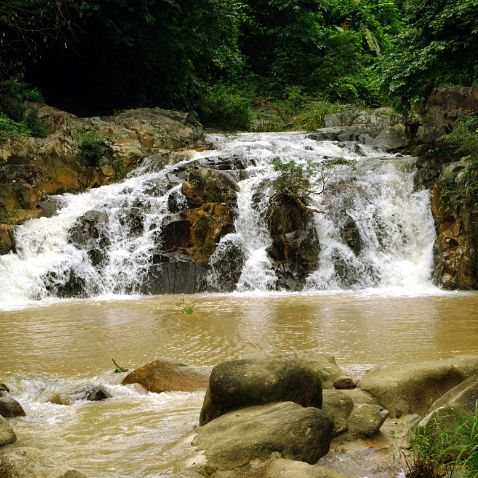 Việt Nam: Khánh Hòa: Công viên Du lịch Yang Bay Вьетнам: Кханьхоа: Туристический парк Янг Бэй (Йзанг Бей) в 40 километрах к западу от Нячанга. Здесь множество...