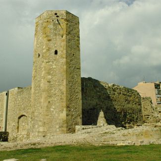 Torre de les Monges Башня Монахинь