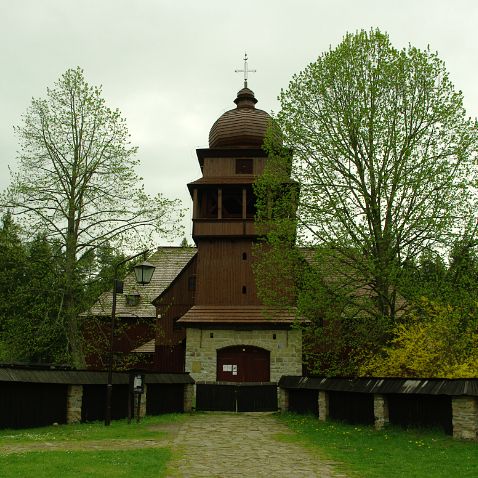 Slovakia: Žilinský kraj: Svätý Kríž: Artikulárny drevený kostol (Wooden Articular Church of Svaty Kriz) Словакия: Жилинский край: Святый Криж Деревянный артикулярный костел