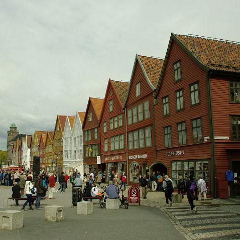 Kongeriket Norge: Hordaland: Bryggen i Bergen (Tyskebryggen) Норвегия: Фюльке Хордаланд: Берген: Старый портовый квартал Брюгген или Немецкая Верфь