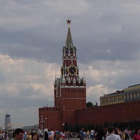 Russia: Moscow: Red Square & Archaeological Museum Москва: Красная площадь, ГУМ и Музей Археологии