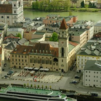 Passauer Rathaus Ратушная площадь Пассау