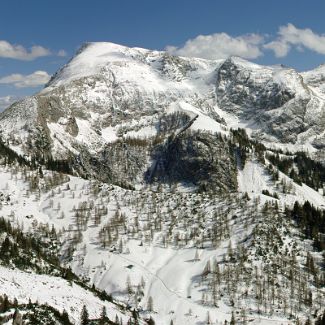 Österreichische Berglandschaft Oberbayern: Blick vom Berg Jenner in Richtung Österreich Верхняя Бавария: Панорамный вид в сторону Австрии с горы Jenner