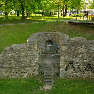 Römermauer (Castra Regina)