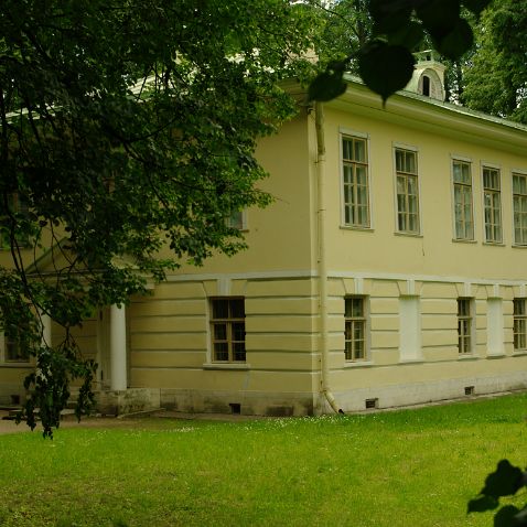 Arkhangelskoye Estate office outhouse Выставка икон в Конторском флигеле усадьбы Архангельское