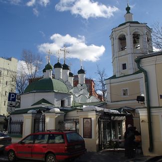 Храм Успения Пресвятой Богородицы в Путинках