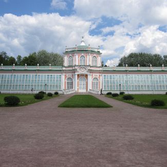 Большая каменная оранжерея в Кусково