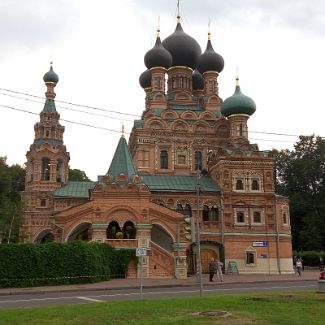 Храм Троицы Живоначальной в Останкине