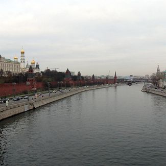 Москва река у Московского Кремля