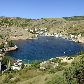 Панорама входа в Балаклавскую бухту