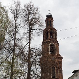 Колокольня бывшего Петропавловского монастыря, Юрьев-Польский, Владимирская обл.