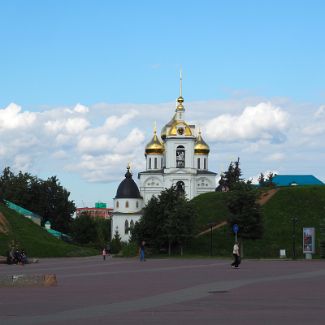 Кафедральный собор Успения Пресвятой Богородицы в Дмитровском Кремле