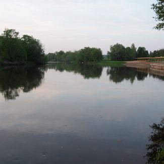 Москва-река в сумерках