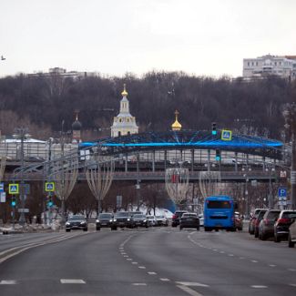 Андреевскй мост над Фрунзенской набережной