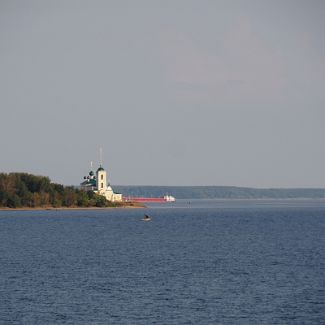 Крестознаменская церковь в