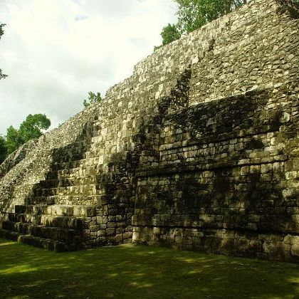 Mexico: Campeche: Balamkù Maya archaeological site Мексика: Баламку - руины древнего небольшого города майя в штате Кампече