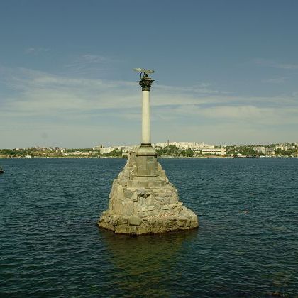 Crimea: Sevastopol Крым: Севастополь: Графская пристань, площадь Нахимова, Приморский бульвар и набережная Корнилова