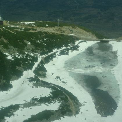 Slovakia: Vysoké Tatry: Skalnaté pleso & Observatórium Словакия: Высокие Татры: Обсерватория Астрономического института Словацкой академии наук на озере Скалнате Плесо