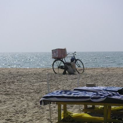 India: Goa: Mobor Beach