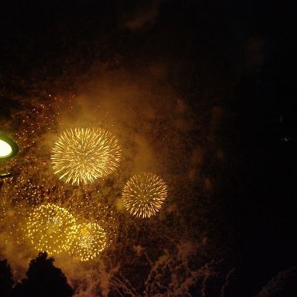 Singapore: New 2013 Year celebration on Kallang River