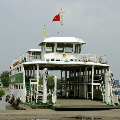 Thành phố Hồ Chí Minh: Nhà Bè đi phà Cần Giờ Вьетнам: Хошимин: Из округа Nhà Bè в округ Cần Giờ на пароме через реку Soài Rạp