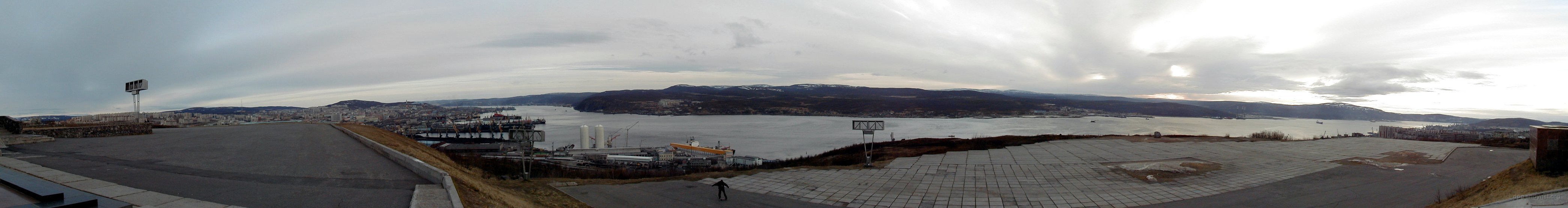 Kola Bay (Murmansk Fjord)