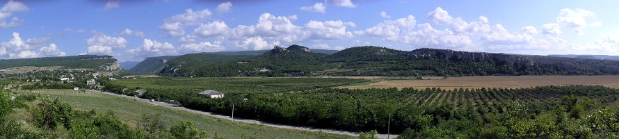 Крым: Панорама села Танковое  Cело Танковое на фоне Бельбекских ворот : Крым, Panorama, Танковое, Горы, Crimea