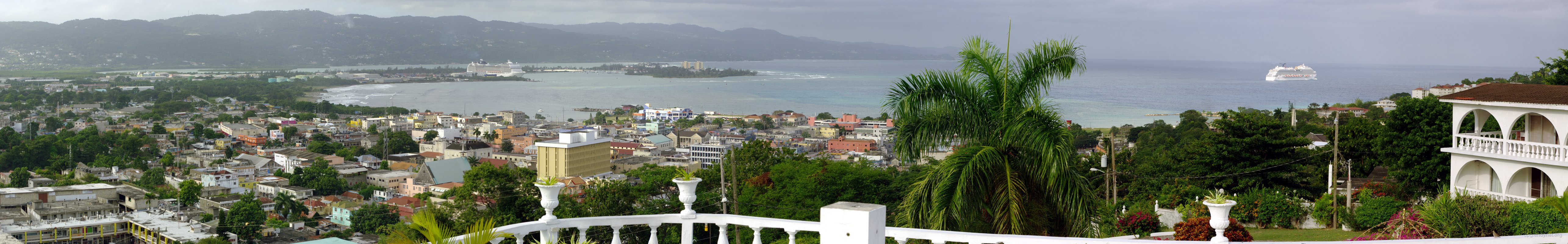 Jamaica: View on DownTown MoBay from Richmond Hill