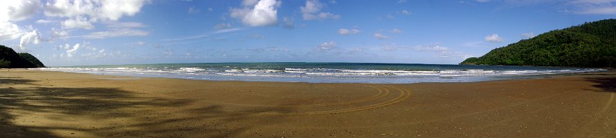 Cow Bay Beach panorama  Australia: Queensland: Daintree National Park: Cow Bay Beach : Panorama, Australia, Queensland, Sea, Ocean, Море